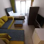 06Ev Rental House