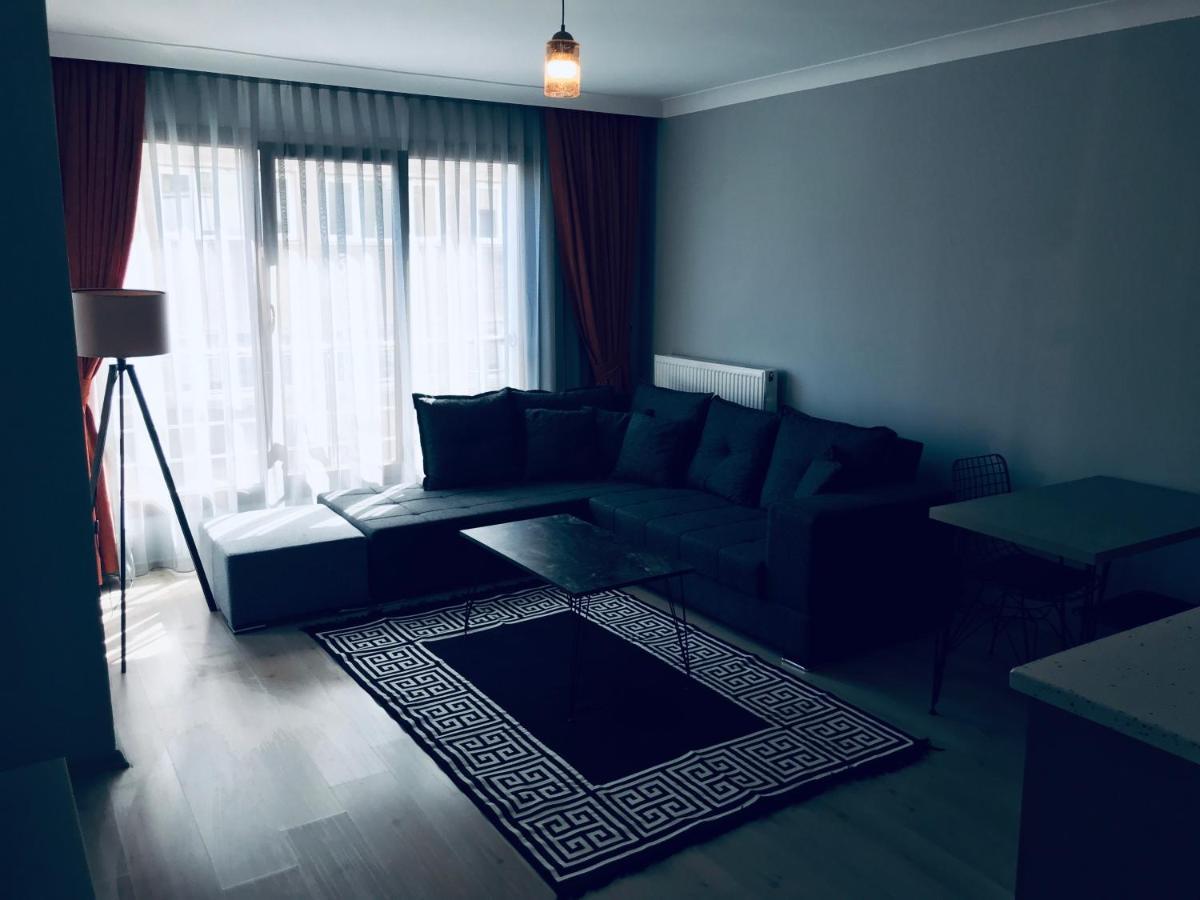 06ev House