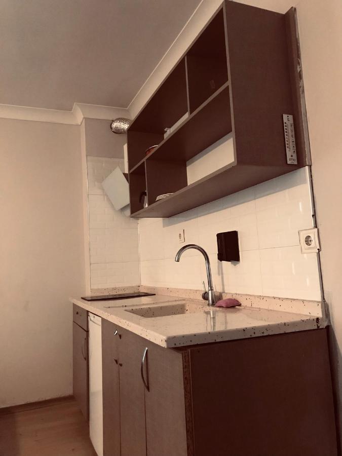 06ev House